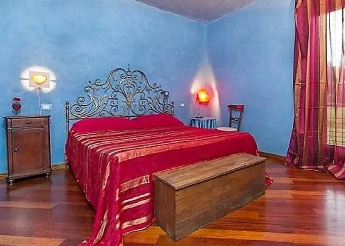 לינה וארוחת בוקר La Colombera Lessona